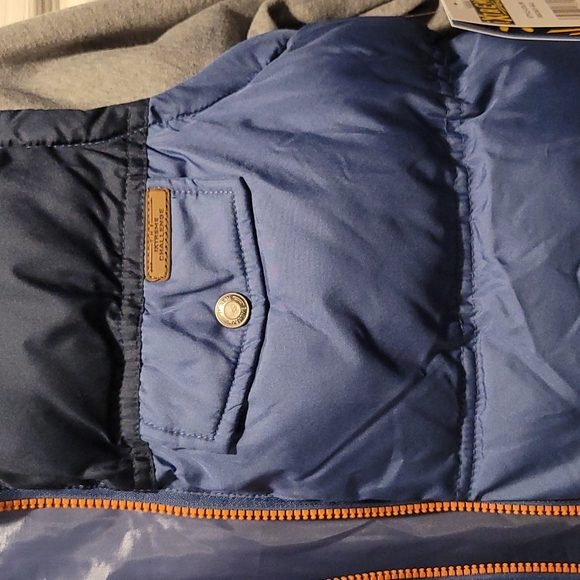 Boys Vest/ Hoodie - Picture 4 of 6